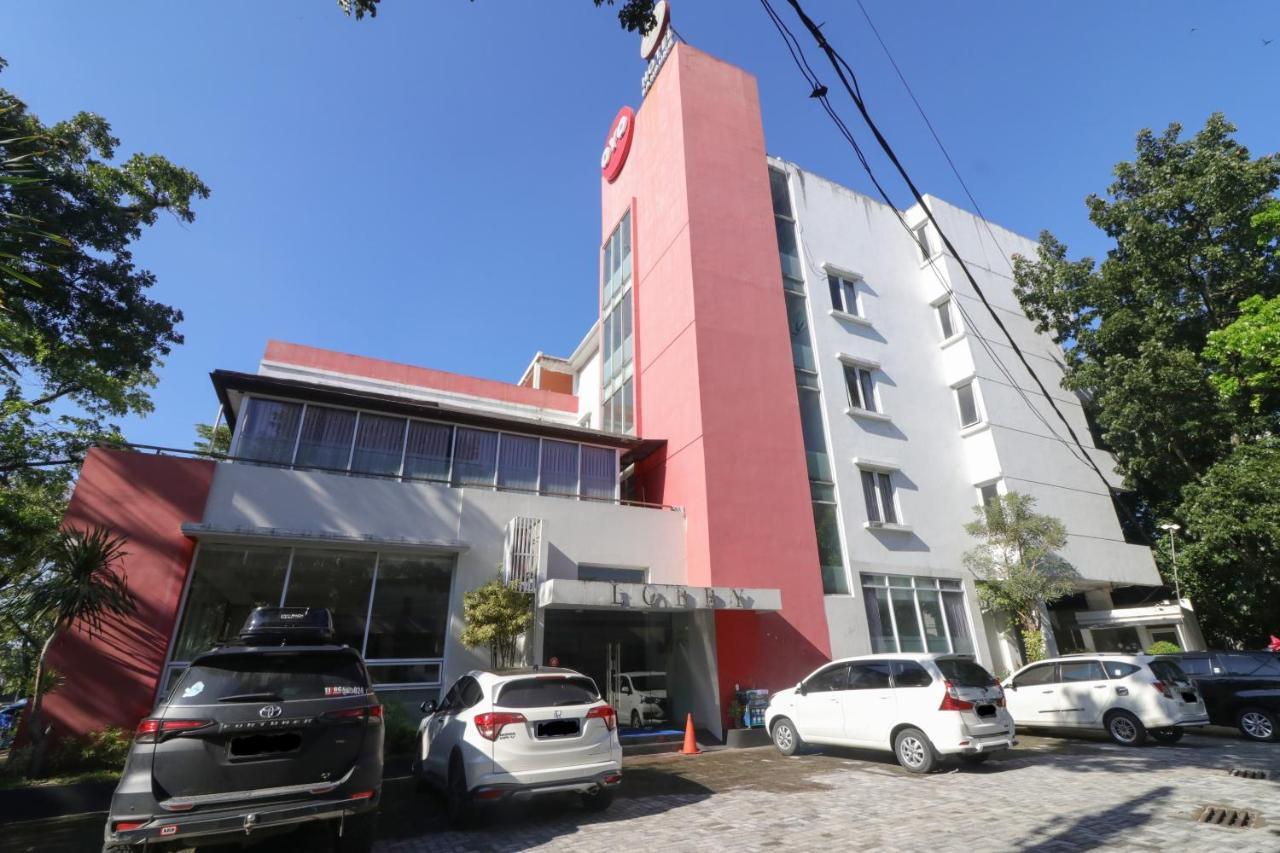 Urbanview Hotel Grand Malabar Bandung Exterior photo