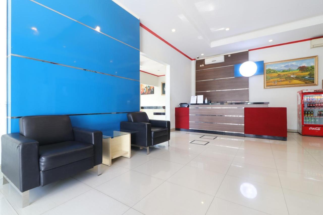 Urbanview Hotel Grand Malabar Bandung Exterior photo
