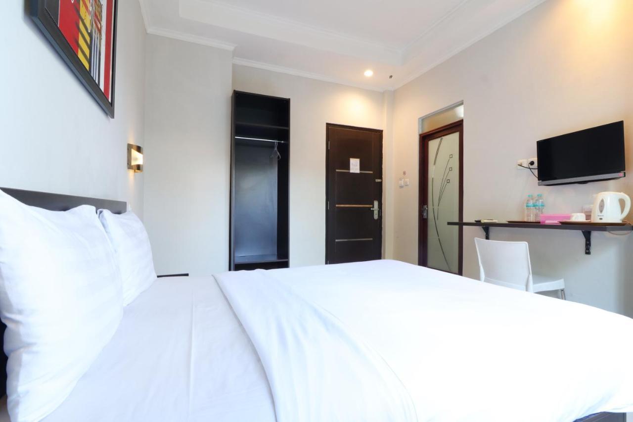 Urbanview Hotel Grand Malabar Bandung Exterior photo