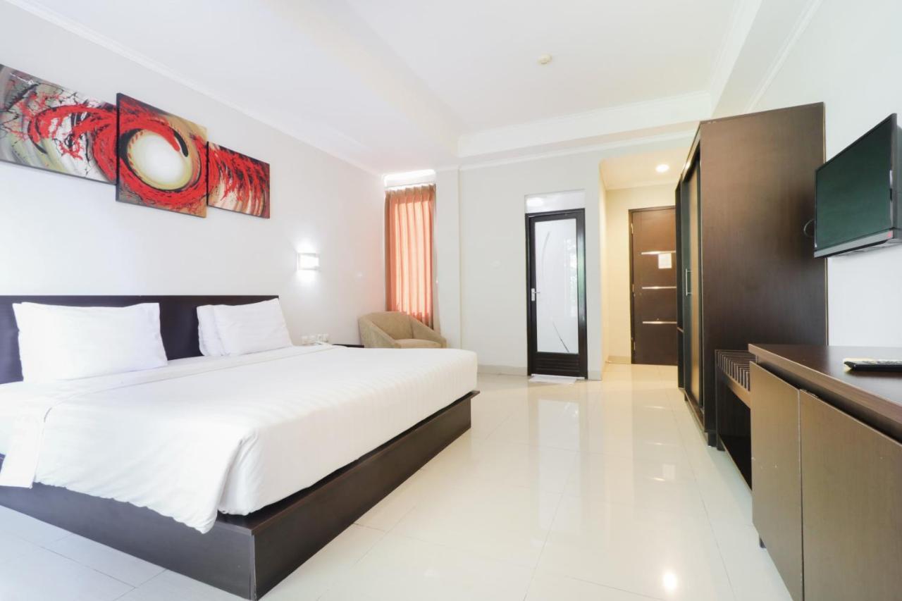 Urbanview Hotel Grand Malabar Bandung Exterior photo