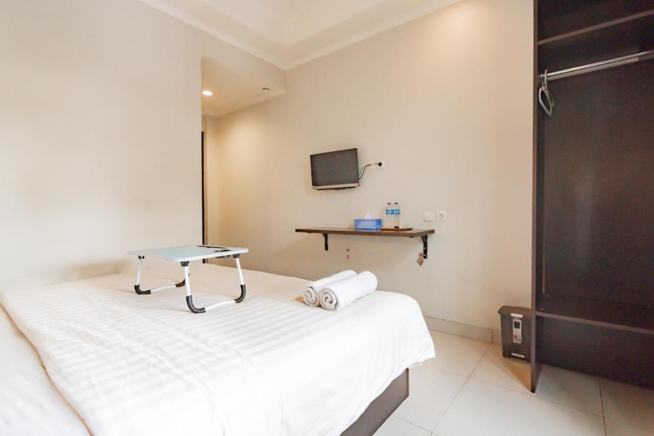 Urbanview Hotel Grand Malabar Bandung Exterior photo