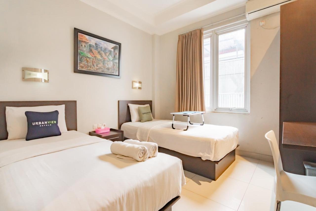 Urbanview Hotel Grand Malabar Bandung Exterior photo