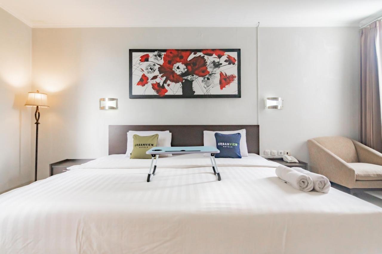 Urbanview Hotel Grand Malabar Bandung Exterior photo