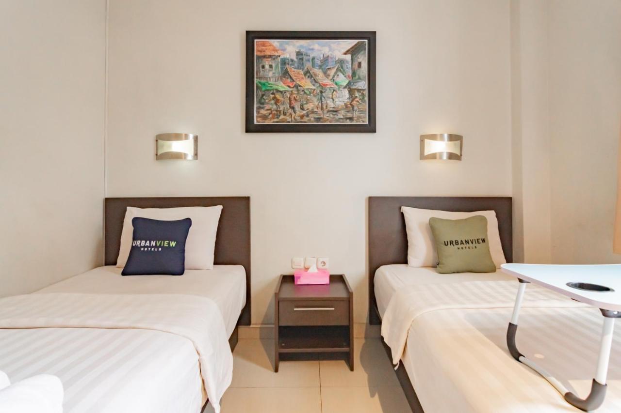 Urbanview Hotel Grand Malabar Bandung Exterior photo